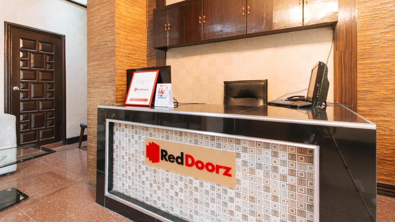 Reddoorz Plus At Canley Residential Pasig City Экстерьер фото