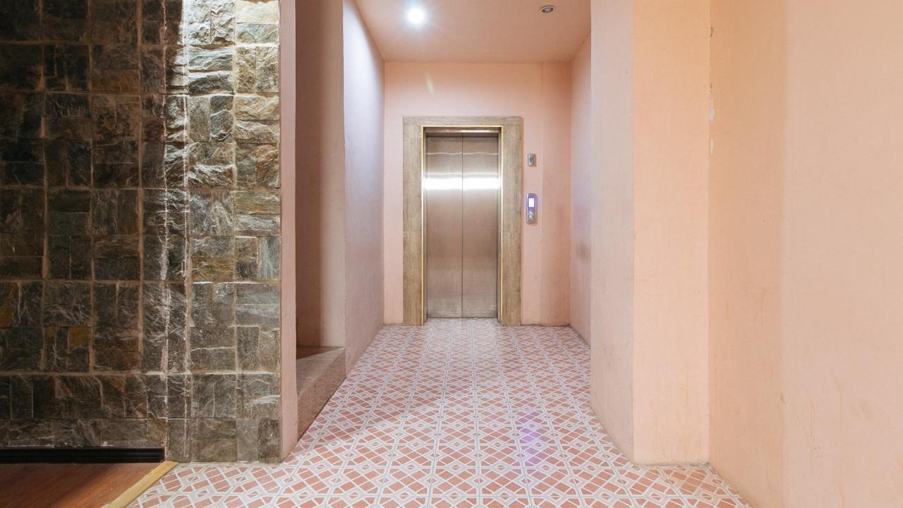 Reddoorz Plus At Canley Residential Pasig City Экстерьер фото