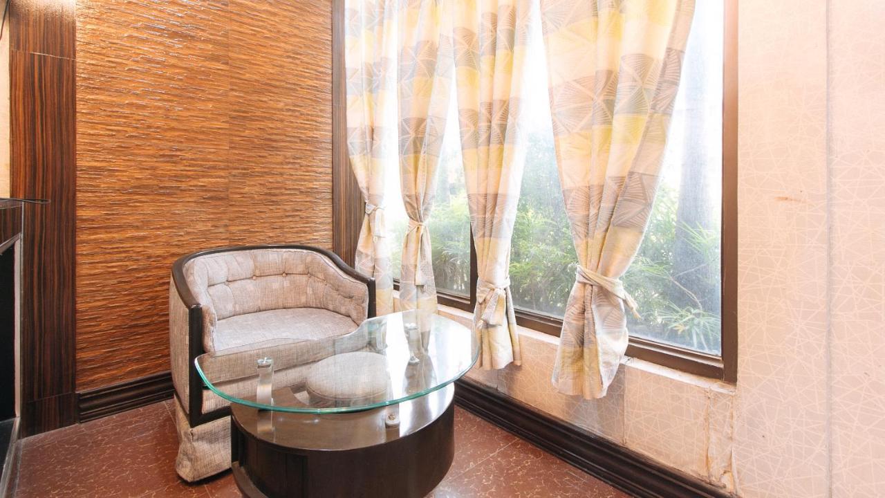 Reddoorz Plus At Canley Residential Pasig City Экстерьер фото