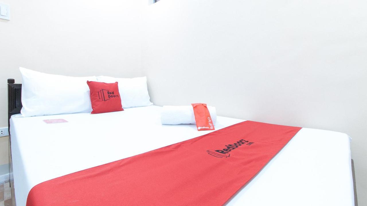 Reddoorz Plus At Canley Residential Pasig City Экстерьер фото